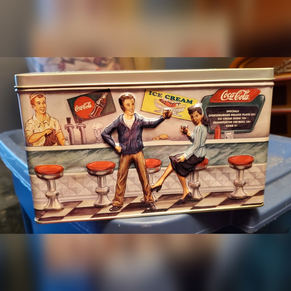 Vintage Coca-Cola printed tin